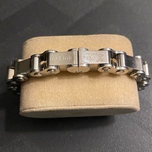 IceLink unisex polished stainless motorcycle chain bracelet perfect condition.